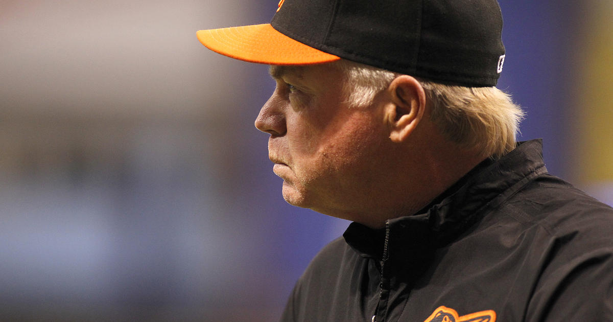 Buck Showalter Is Not 'Amused' By Tebow's Move To MLB - CBS Baltimore