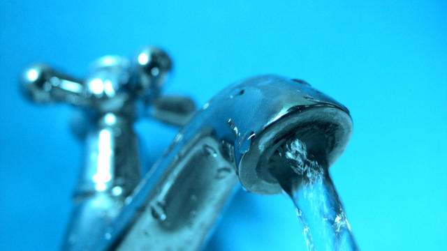 water-faucet-2.jpg 