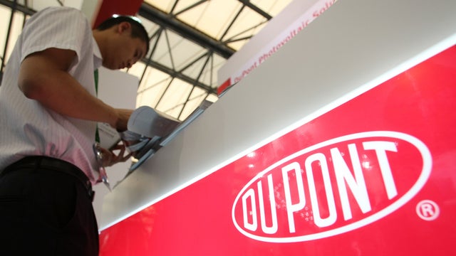 dupont.jpg 