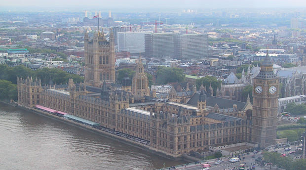 Big Ben and Parliament (Credit, Randy Yagi) 