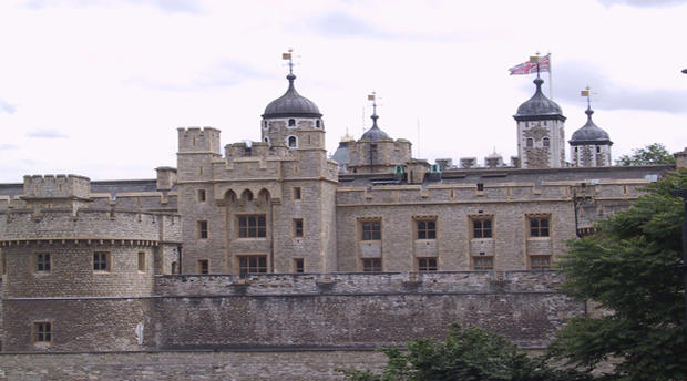 Tower of London (Credit, Randy Yagi) 