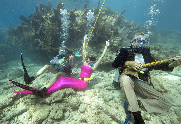Underwater Orchestra 