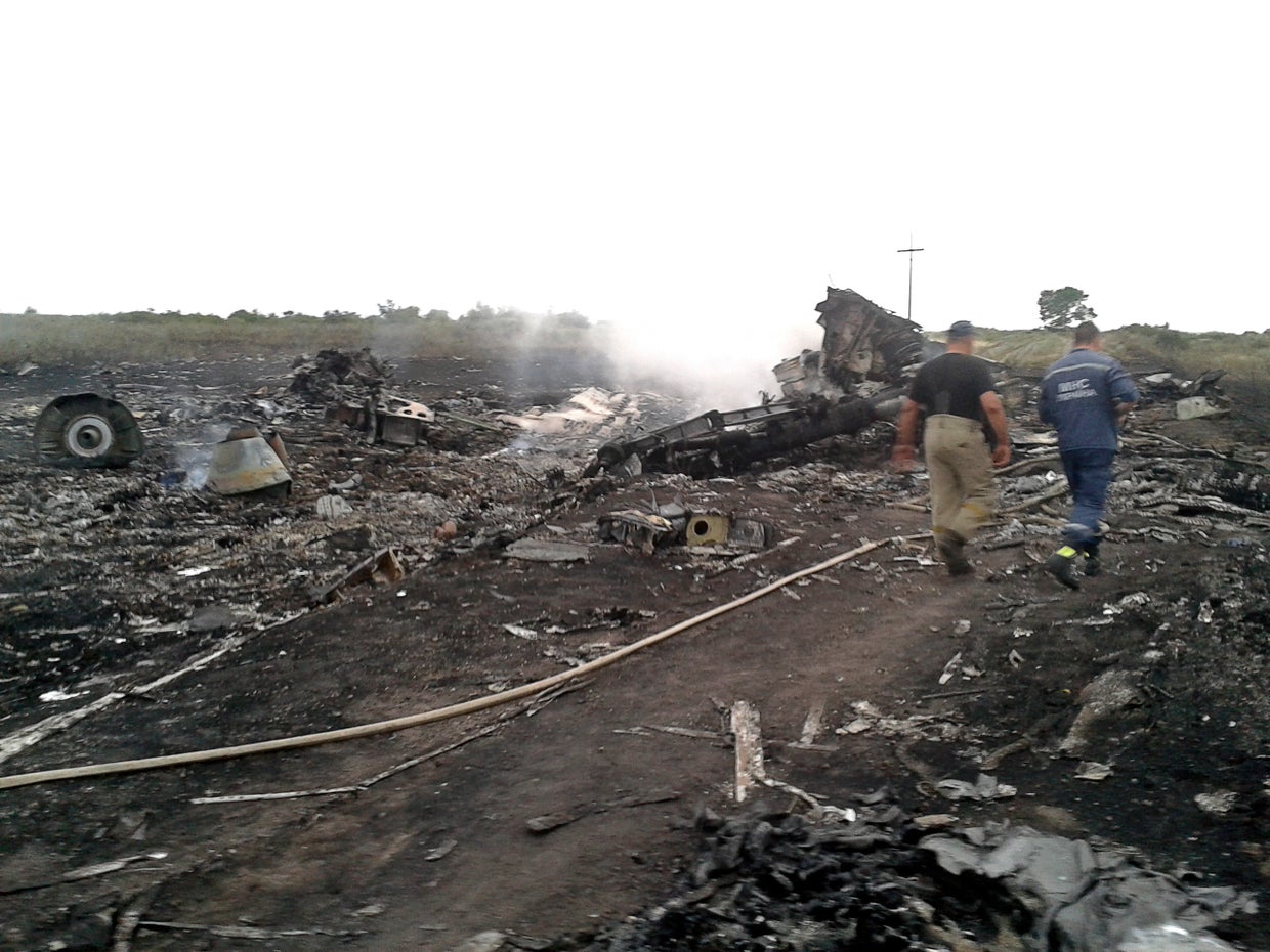Malaysia Airlines flight shot down in eastern Ukraine