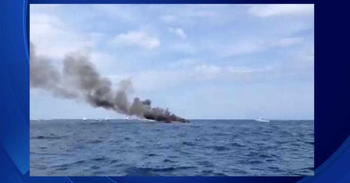 Boat Fire Sends Smoke High Into Air Along Broward Coast CBS Miami