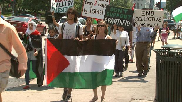 Hundreds rally in Denver, seek end to strikes on Gaza 