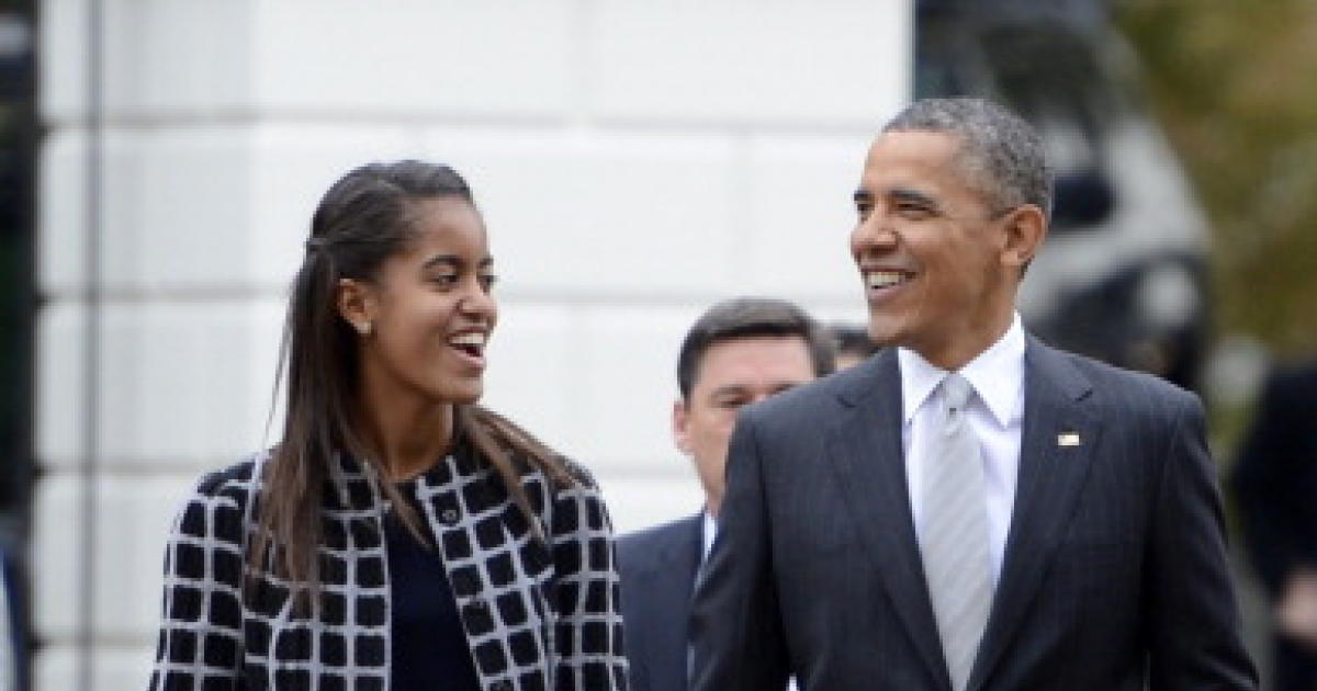 Obama getting emotionally ready for Malia's college departure - CBS News