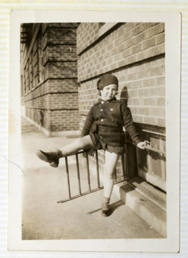 lee-grant-practicing-ballet-on-148th-st-age-five.jpg 