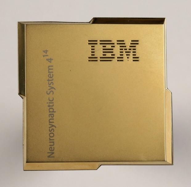ibm-brainlike-chip.jpg 