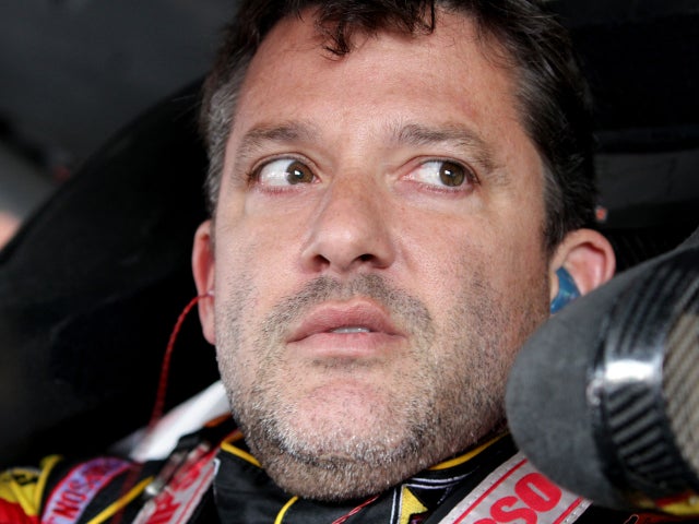 tonystewart453351498.jpg 
