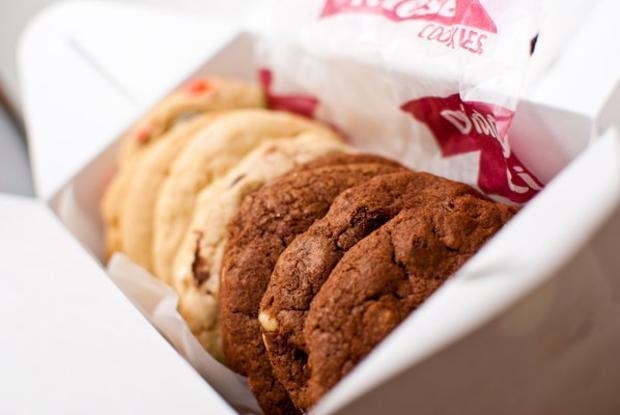 cookies in a box diddy riese chocolate chip 
