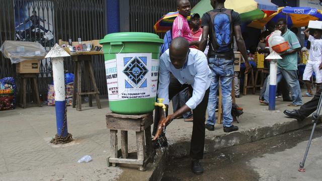 2014-09-13t192603z1507095583gm1ea9e09do01rtrmadp3health-ebola-liberia.jpg 