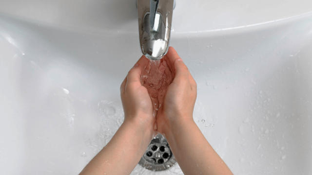 washing-hands-dark-v625x352.jpg 