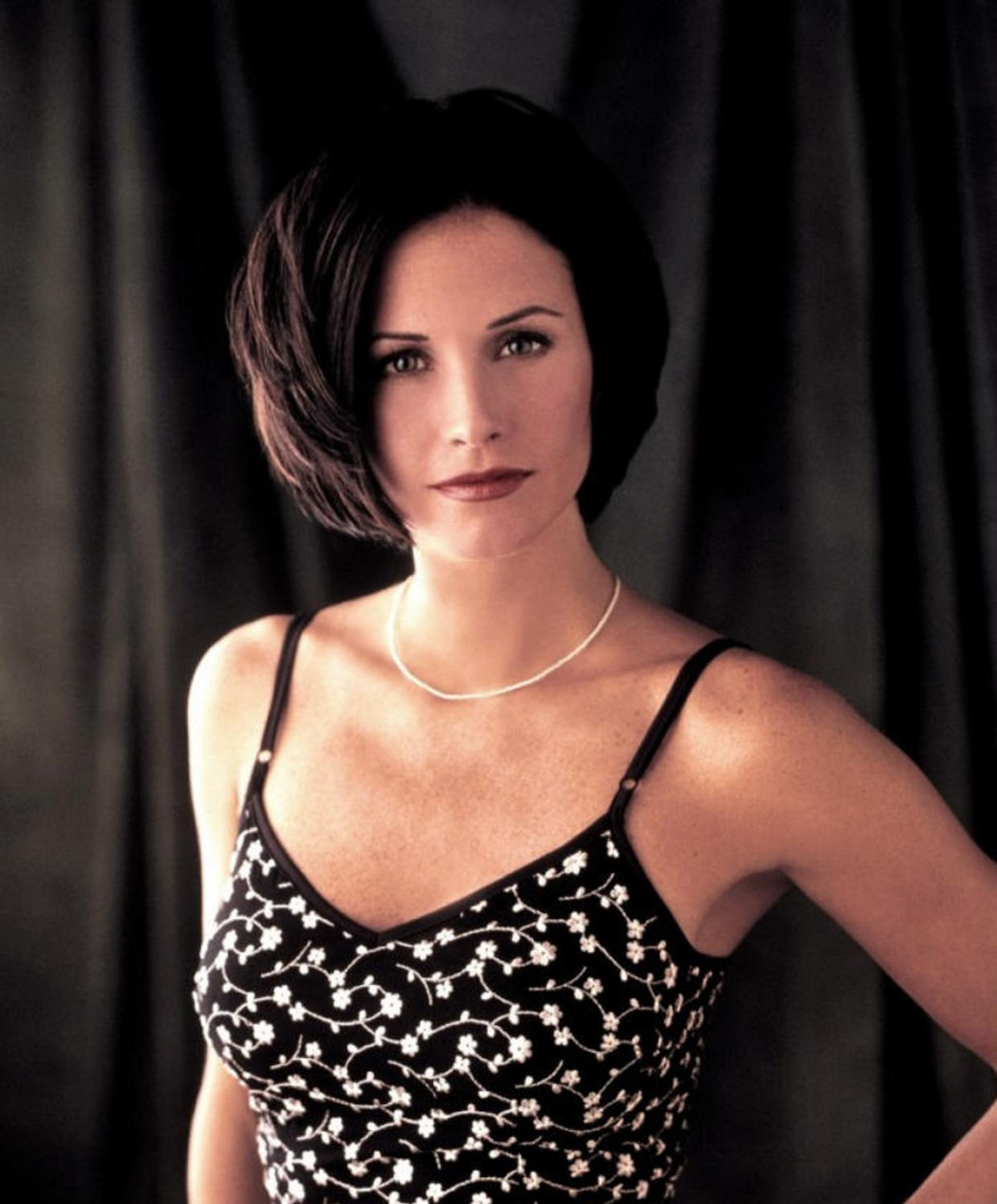 Courteney Cox - Then.