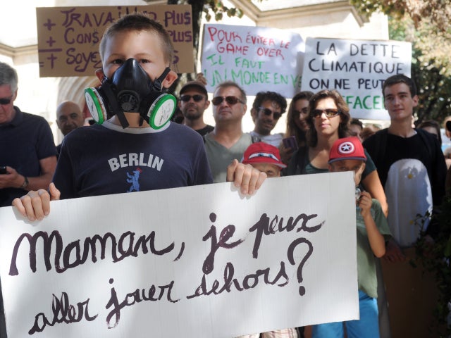 climate-march-455860724.jpg 