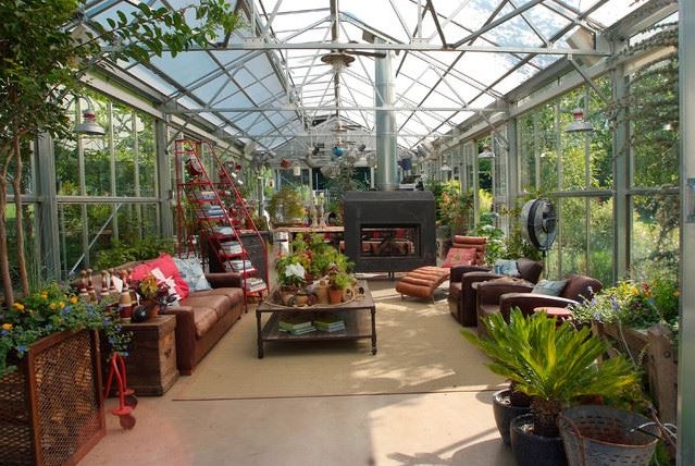 5 greenhouses that are actually homes