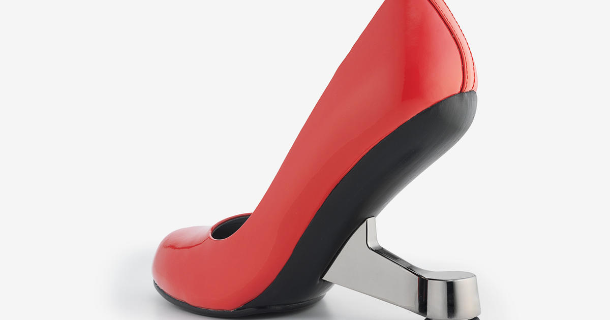 High-heeled shoe - Wikipedia