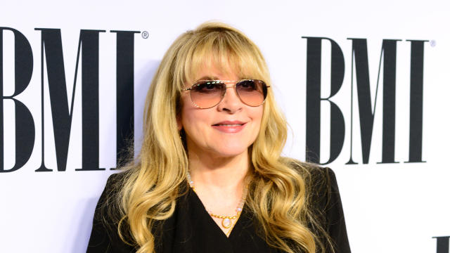 stevie-nicks-490252423-promo.jpg 