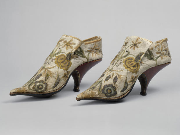 french-shoes-1690-1700.jpg 