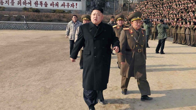 Kim Jong Un inspecting the command of Korean People's Army Unit 534 