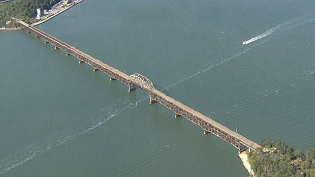 long-island-bridge.jpg 