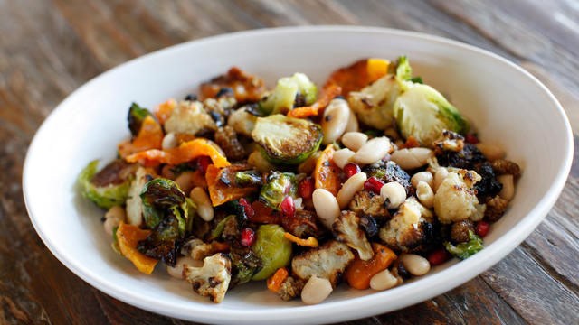 autumn-ingredient-salad.jpg 