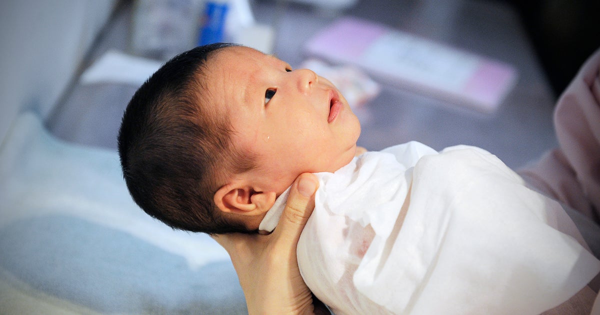 Could vitamin D make childbirth less painful? CBS News