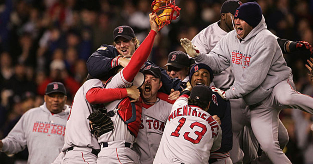 10 Unforgettable Moments From Red Sox-Yankees 2004 ALCS Game 7 - CBS Boston