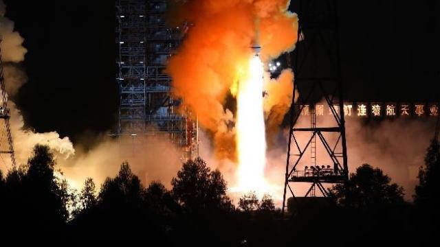 China moon launch 