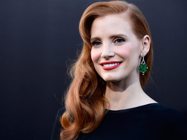 interstellar-jessica-chastain-457911450.jpg 
