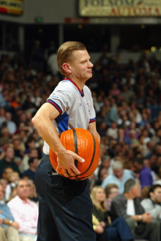 Official Steve Javie with a Holloween basketball 