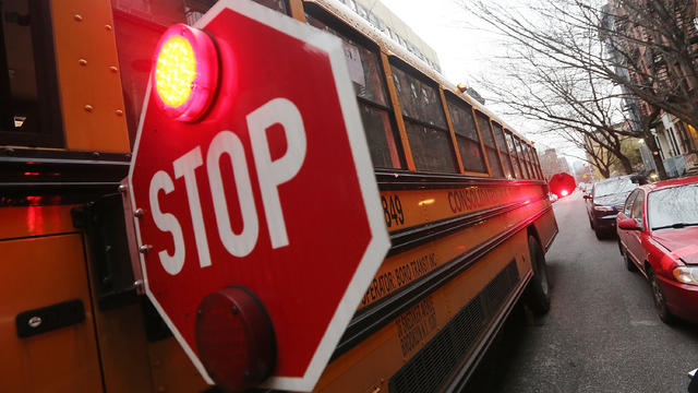 children-school-bus-stop-sign.jpg 