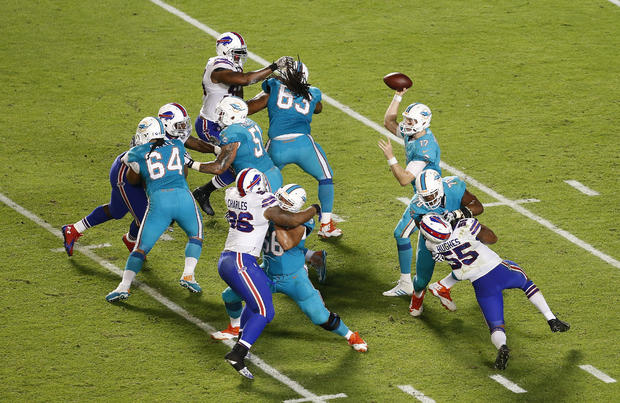 Buffalo Bills v Miami Dolphins 