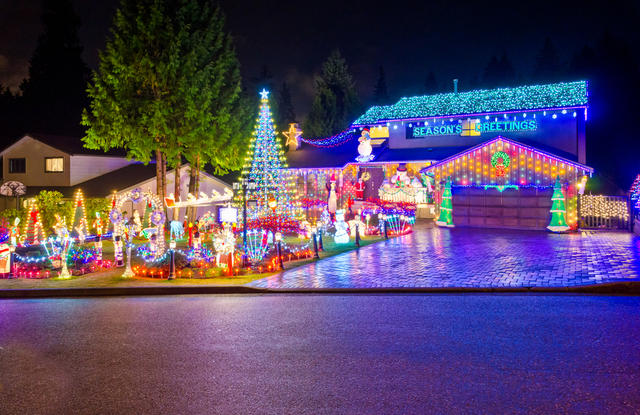 Best Places To See Christmas Lights In LA - Secret Los Angeles