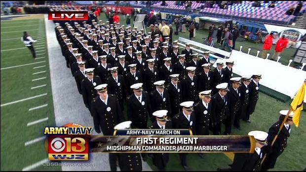 navy-midshipmen-on-the-field.jpg 