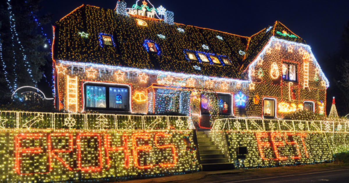 Neighborhoods With The Best Holiday Lights In CBS Chicago