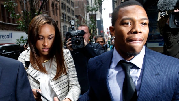 Former Baltimore Ravens NFL running back Ray Rice and his wife, Janay, arrive for a hearing at a New York City office building Nov. 5, 2014. 