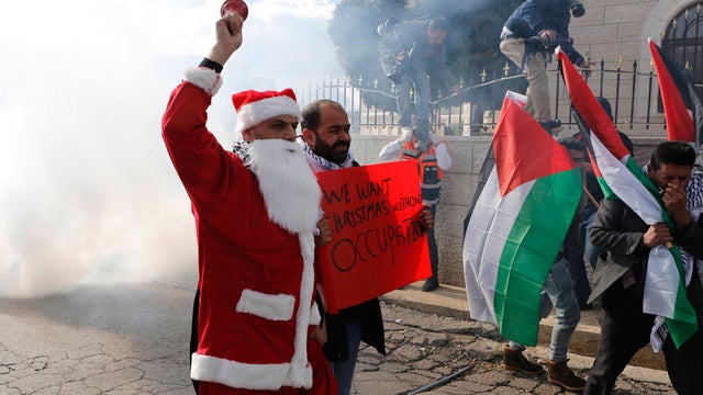 israel palestinian santa 
