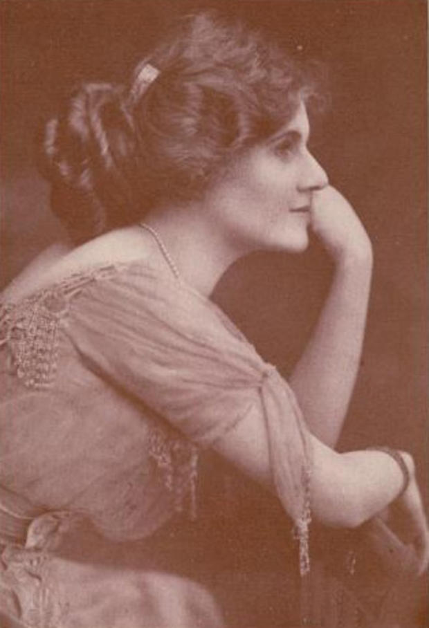 florence-lawrence-motion-pictures-june-1912.jpg 