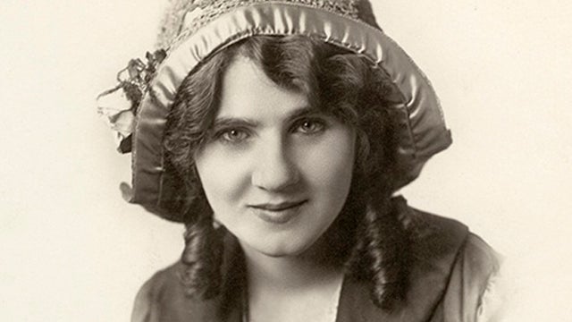 florence-lawrence-1908-portrait.jpg 