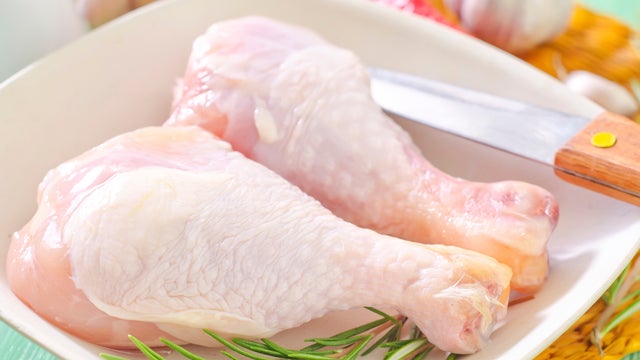 raw chicken 