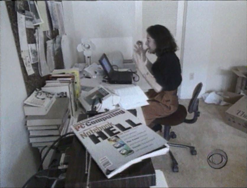 1995 video shows the struggle was real for first time PC users - CBS News