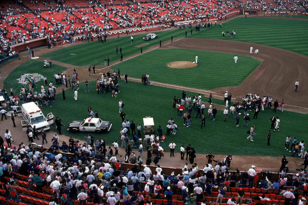 Crowds in Candlestick Park after the earthquake 