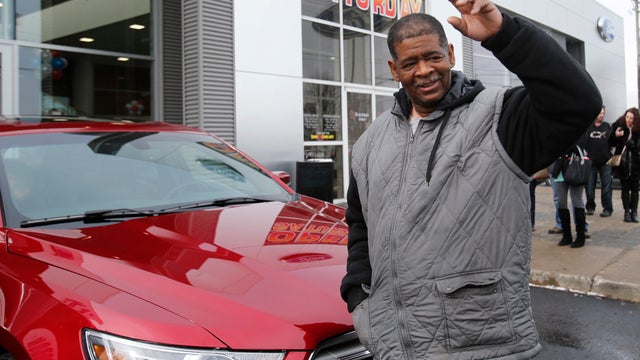 jamesrobertson2015-02-06t194528z1601267337gm1eb2708um01rtrmadp3usa-oddly.jpg 