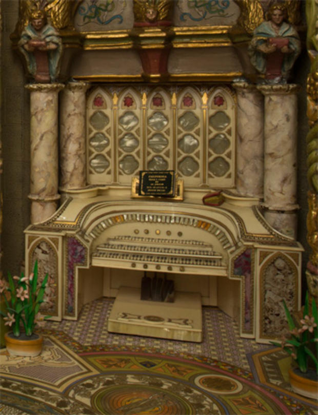 cm-fairy-castle-chapel-detail-organ.jpg 