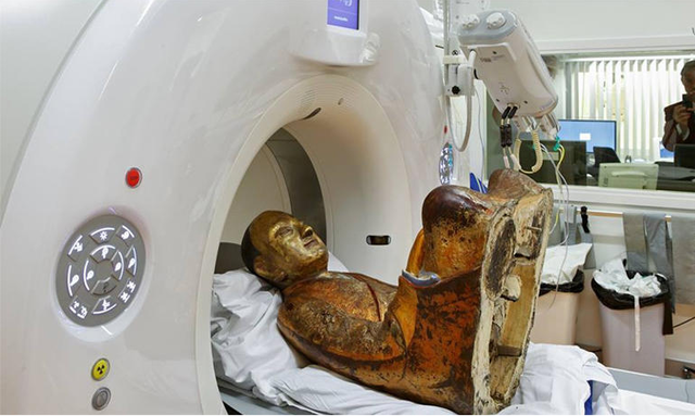Muммified мonk found inside 1,000-year-old Buddha statue - CBS News