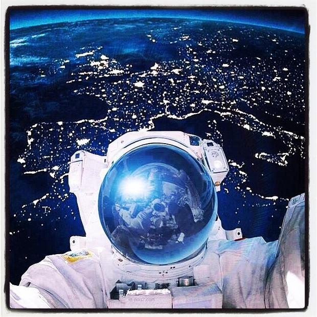 Space Selfies 