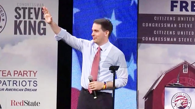 cbsn0227walker-on-isis351311640x360.jpg 