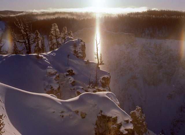 yellowstone-sun-pillar-2.jpg 