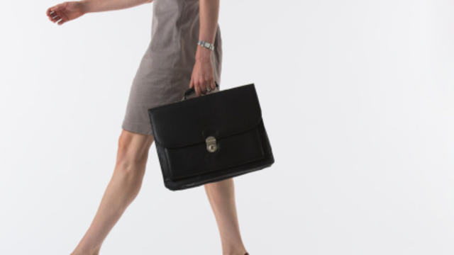 woman-briefcase.jpg 