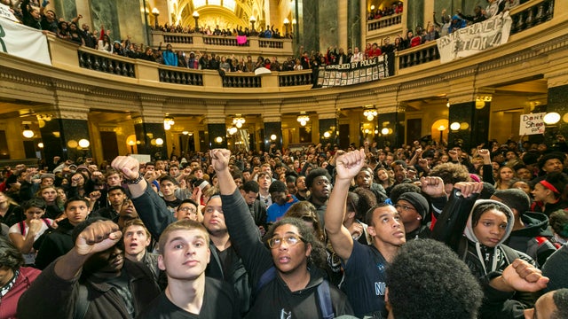 wisconsinprotests.jpg 